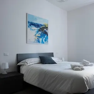 https://apt-private-room-the-port-scirocco.it-tuscanyhotel.com